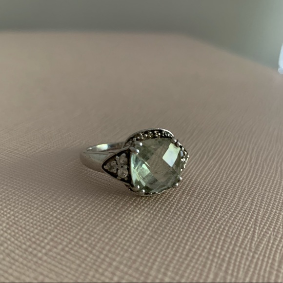 Delmar Silver diamond💎flanked Green Amethyst Ring - Picture 9 of 10
